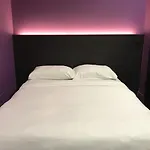 Golden Royal Hotel